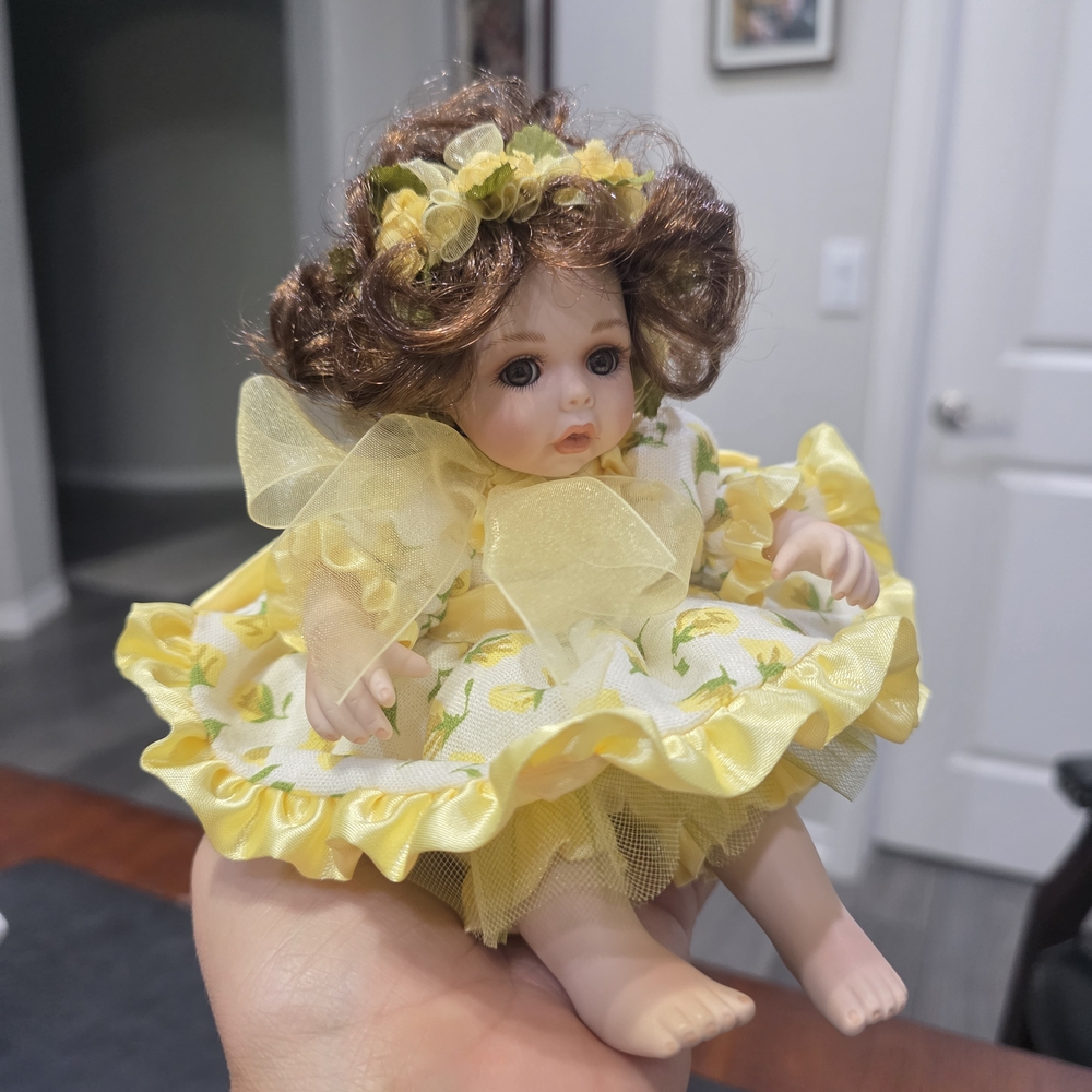 Marie Osmond Tiny Tot Porcelain Doll